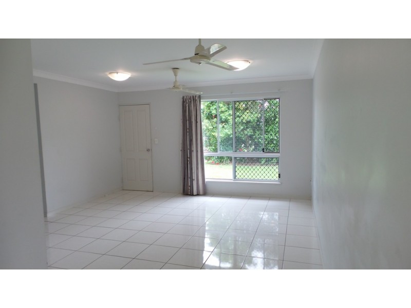 1 Manoi Close, Bentley Park QLD 4869