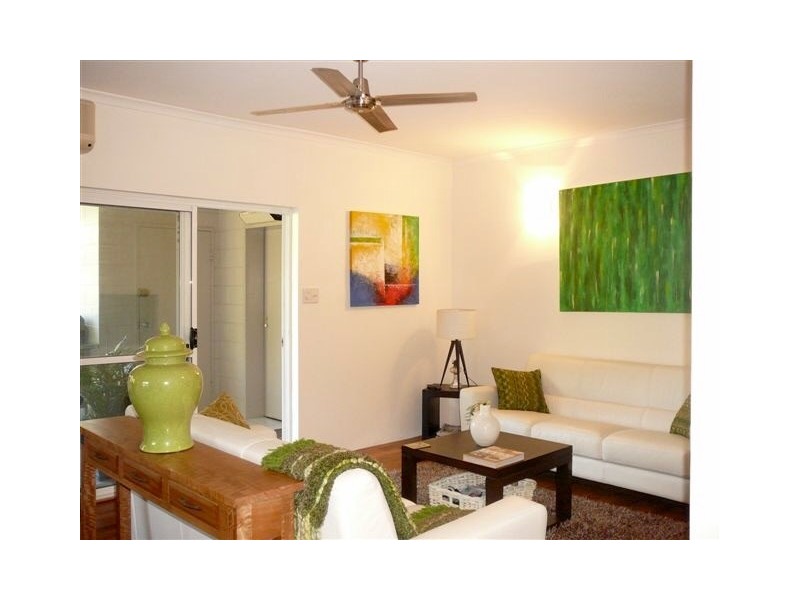 6/40-42 Old Smithfield Road, Freshwater QLD 4870