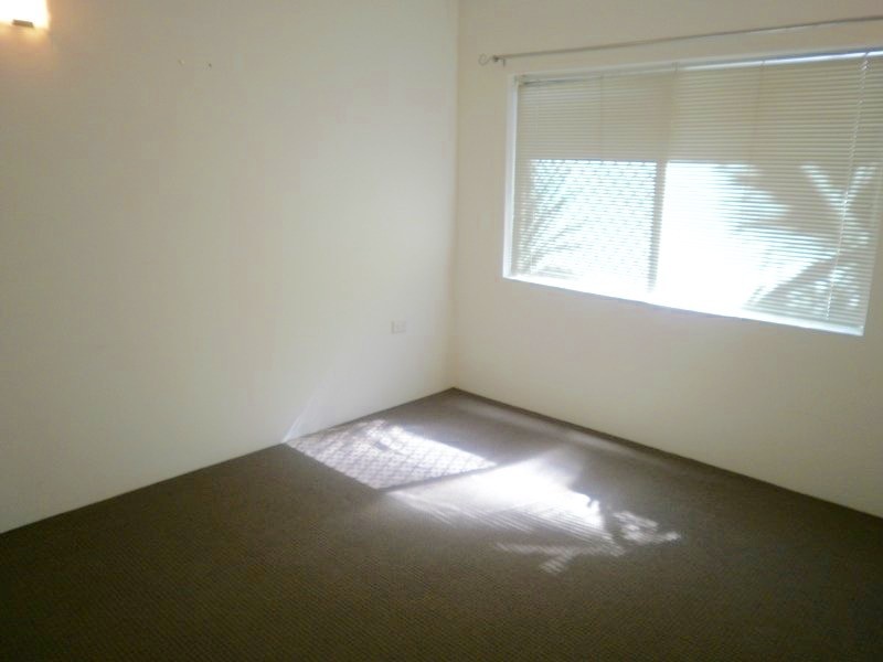 6/40-42 Old Smithfield Road, Freshwater QLD 4870