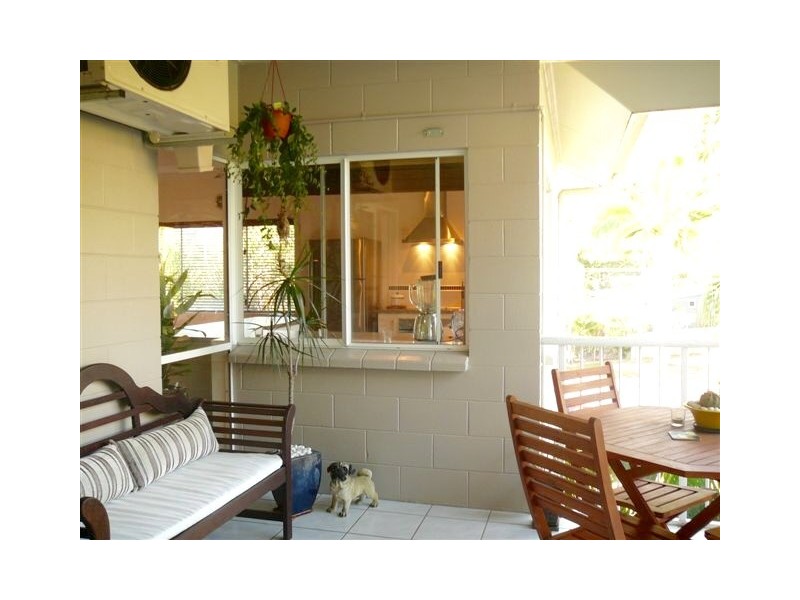 6/40-42 Old Smithfield Road, Freshwater QLD 4870