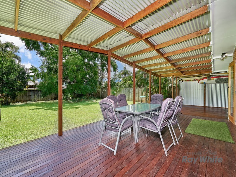 3 Chaplain Avenue, Manunda QLD 4870