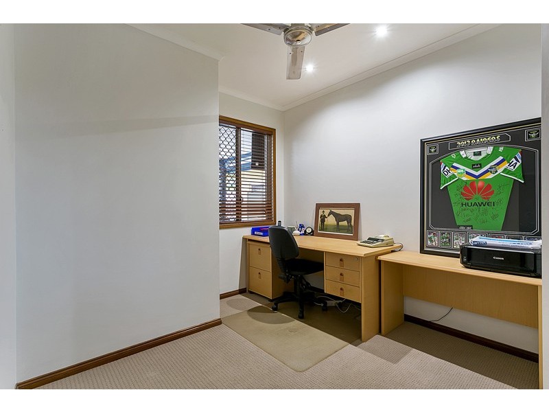 3 Dugong Close, Bentley Park QLD 4869