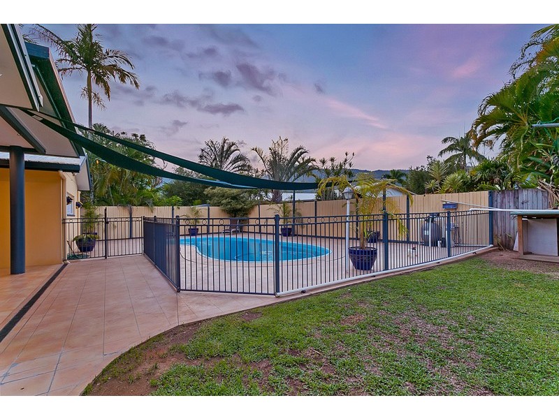 3 Dugong Close, Bentley Park QLD 4869