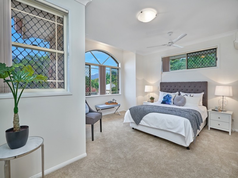 Brinsmead QLD 4870