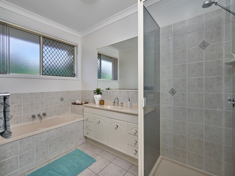 Brinsmead QLD 4870
