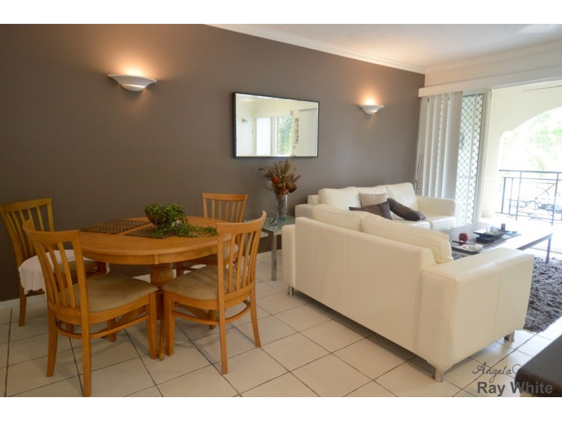 8/30-32 Digger Street, Cairns North QLD 4870