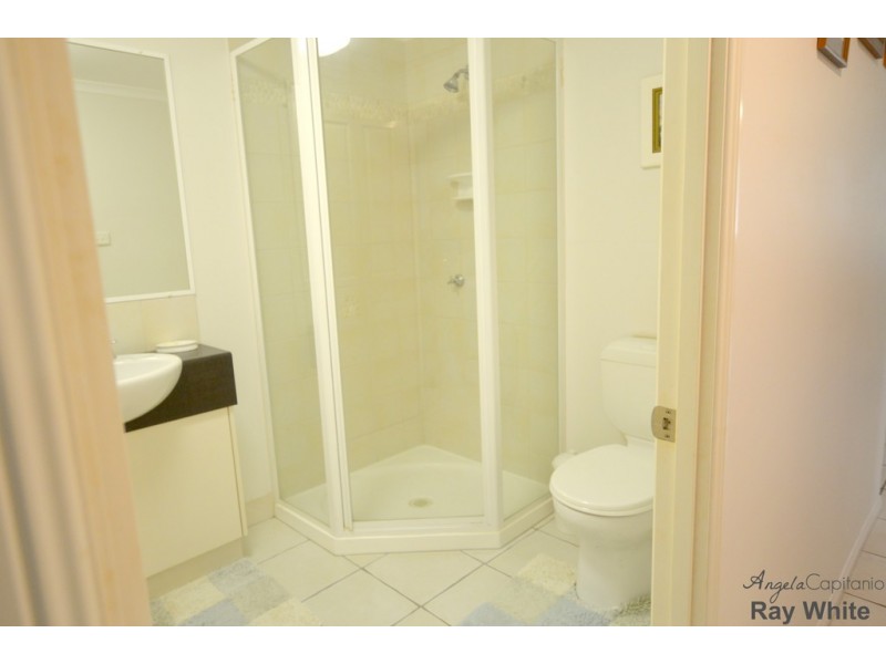 8/30-32 Digger Street, Cairns North QLD 4870