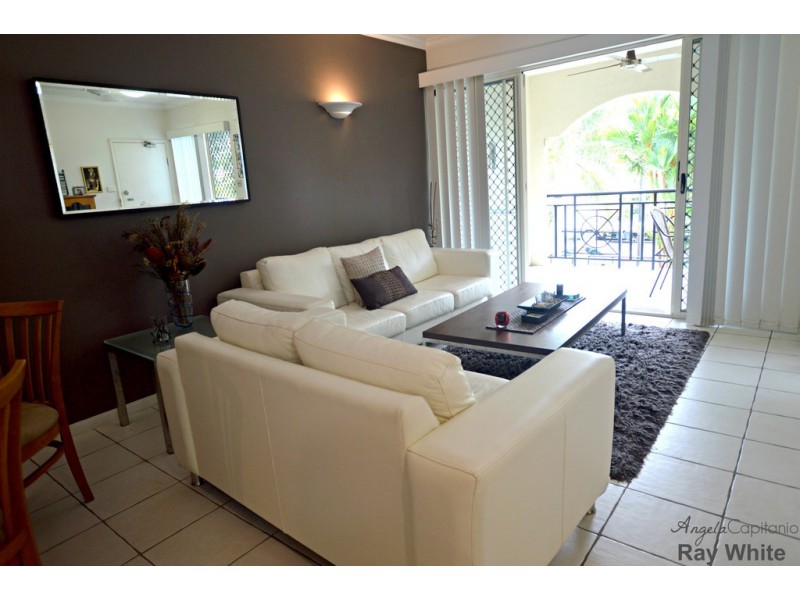 8/30-32 Digger Street, Cairns North QLD 4870