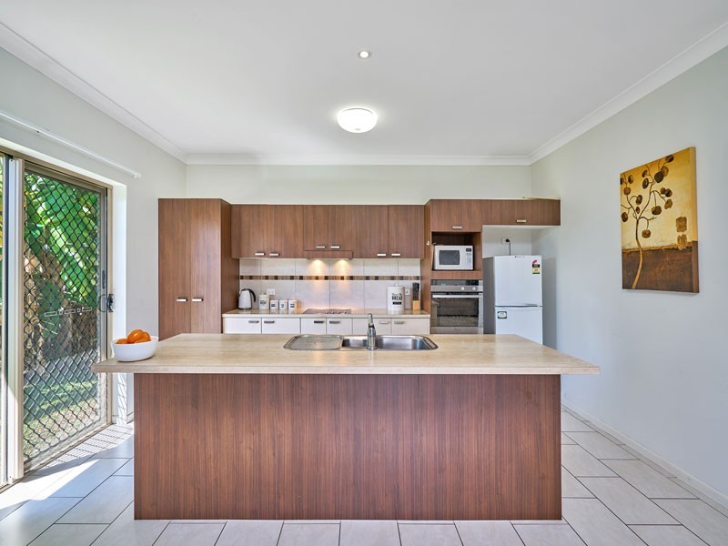12 Kidman Street, White Rock QLD 4868