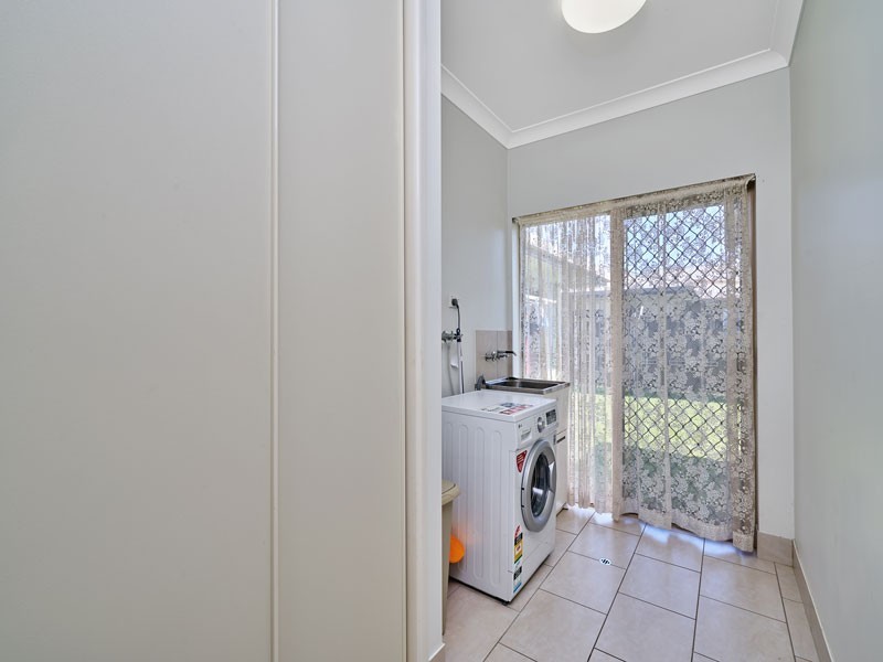 12 Kidman Street, White Rock QLD 4868