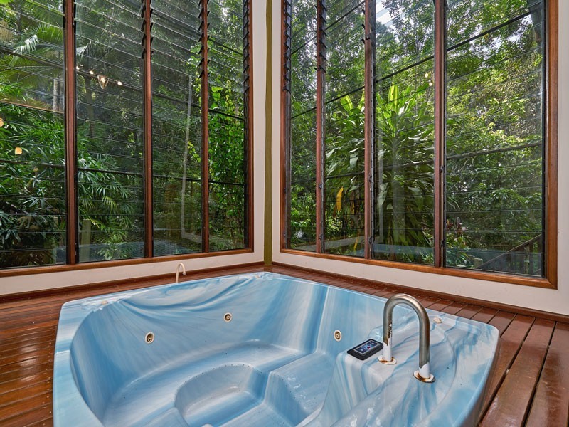 2 Timber Terrace, Smithfield QLD 4878