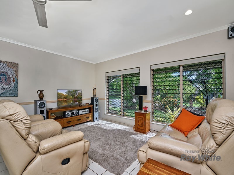15 Herald Street, Bentley Park QLD 4869