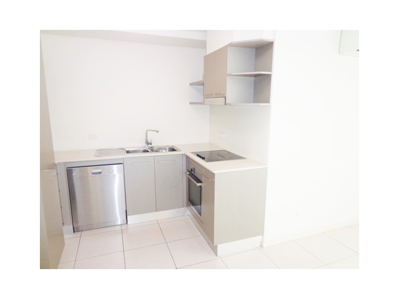 1/21 Digger Street, Cairns North QLD 4870