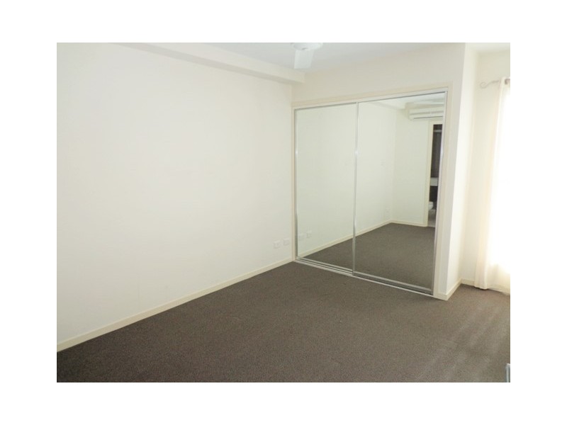 1/21 Digger Street, Cairns North QLD 4870