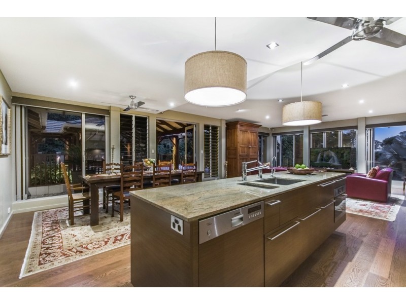 44 Gloucester Street, Whitfield QLD 4870