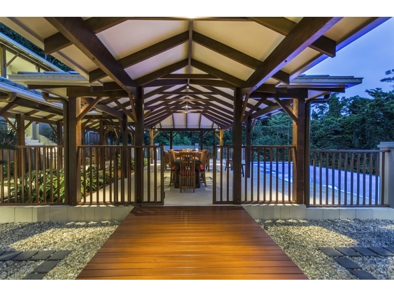 44 Gloucester Street, Whitfield QLD 4870