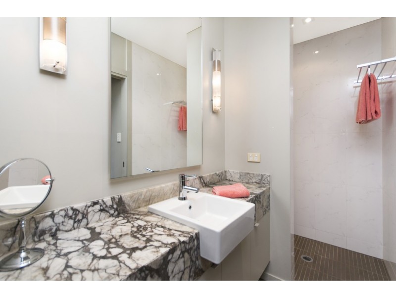 44 Gloucester Street, Whitfield QLD 4870