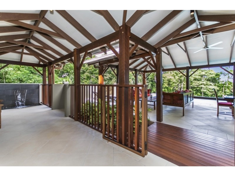 44 Gloucester Street, Whitfield QLD 4870