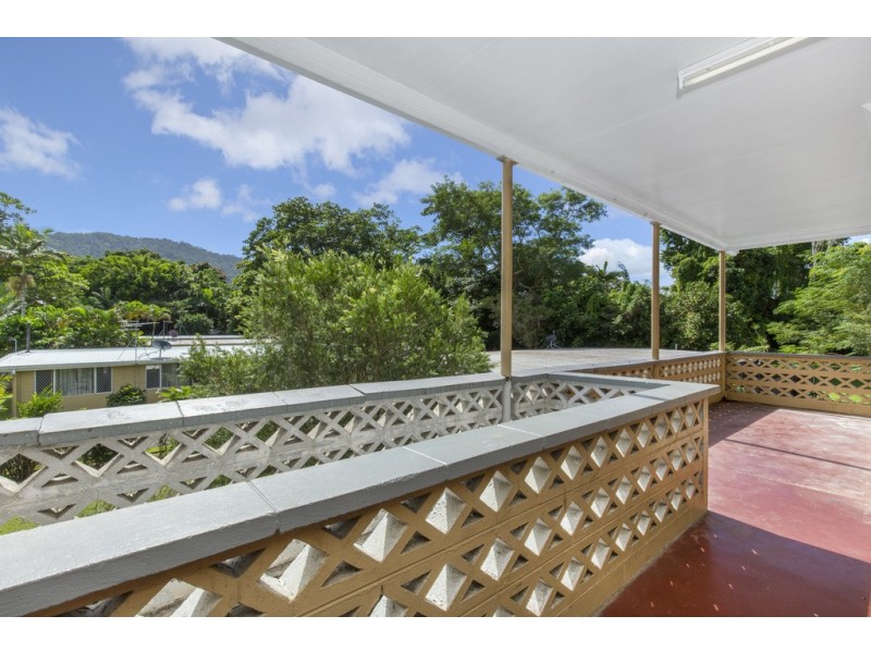 180 McManus Street, Whitfield QLD 4870