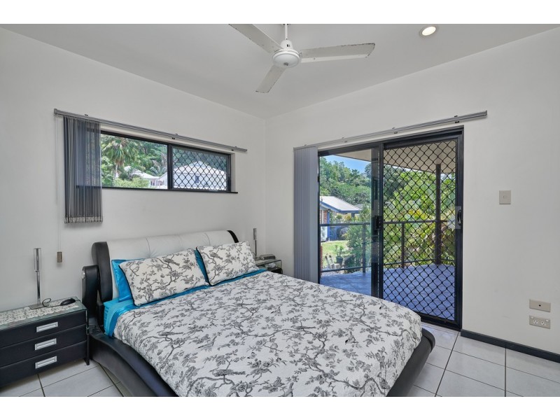 48 Summer Hill Drive, Mooroobool QLD 4870