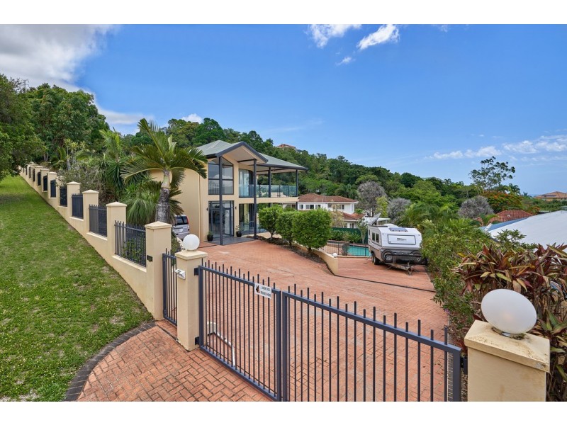 48 Summer Hill Drive, Mooroobool QLD 4870
