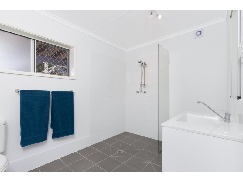 7 Milano Street, Woree QLD 4868