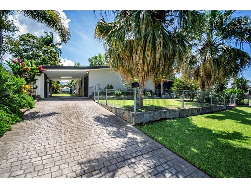 17 Trojan Street, Edmonton QLD 4869