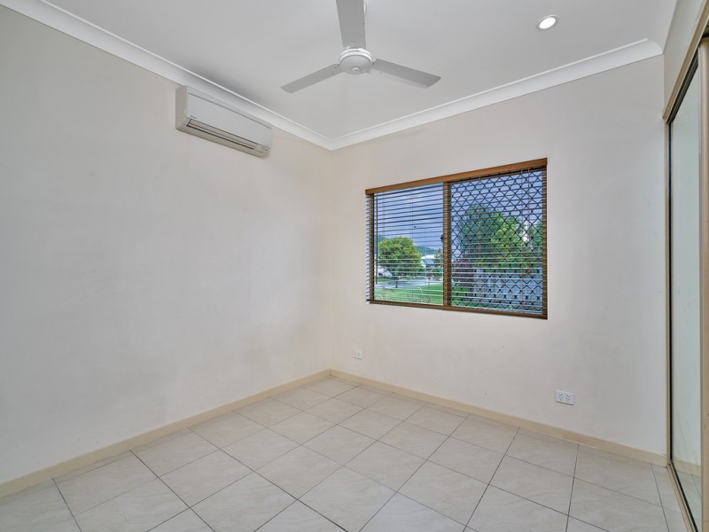 25 Fossilbrook Bend, Trinity Park QLD 4879