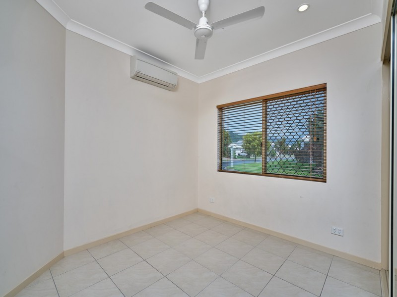 25 Fossilbrook Bend, Trinity Park QLD 4879