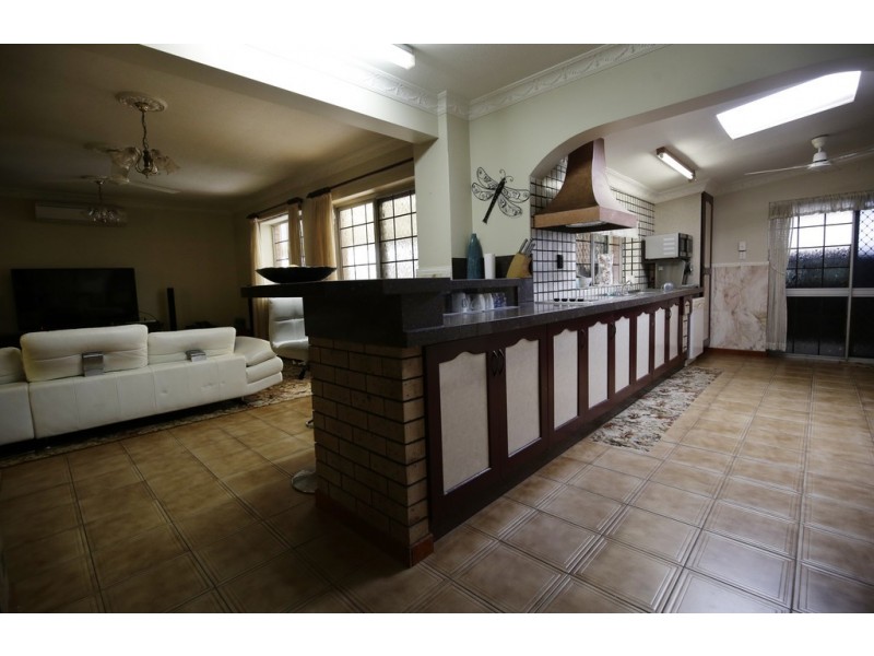 138 Hoare Street, Manunda QLD 4870