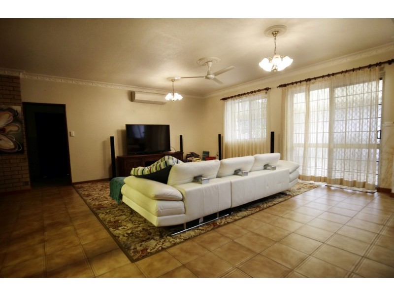 138 Hoare Street, Manunda QLD 4870