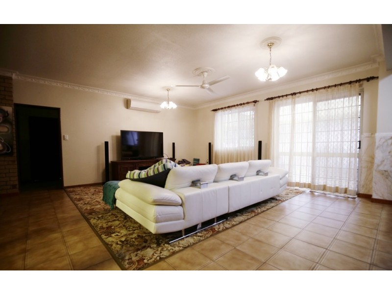 138 Hoare Street, Manunda QLD 4870