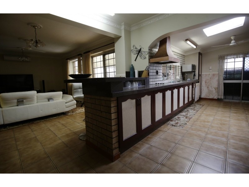 138 Hoare Street, Manunda QLD 4870