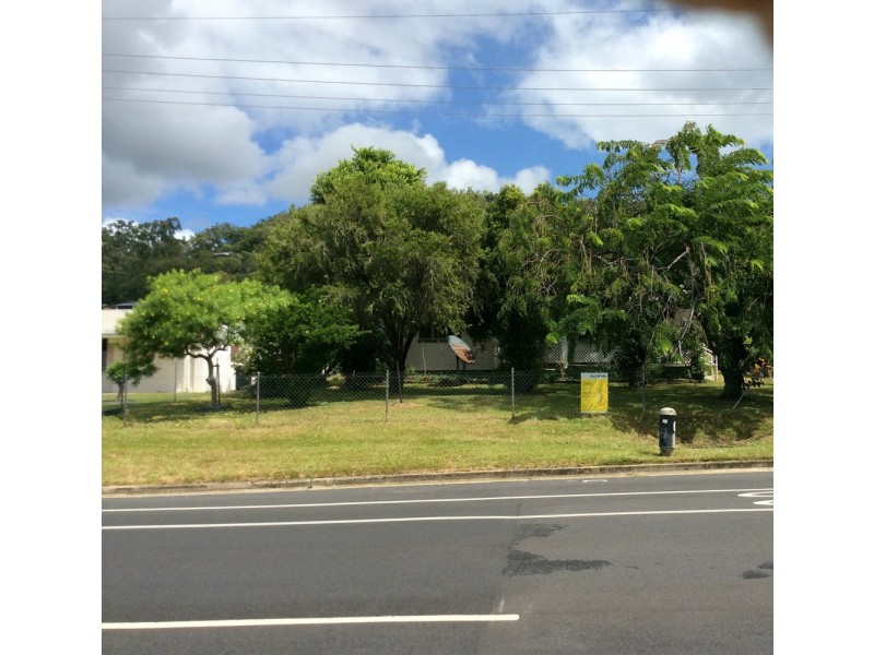85 McManus Street, Whitfield QLD 4870