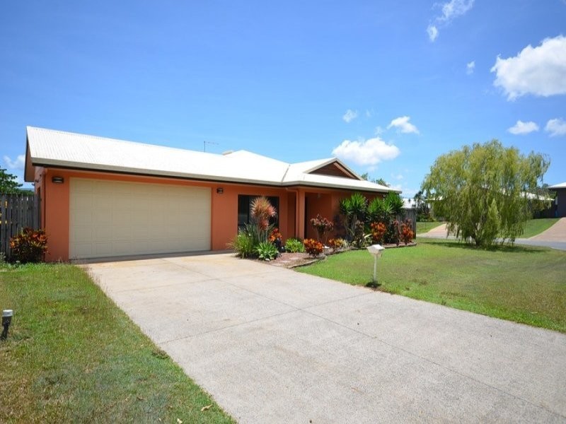 2 Tin Sang Close, Edmonton QLD 4869