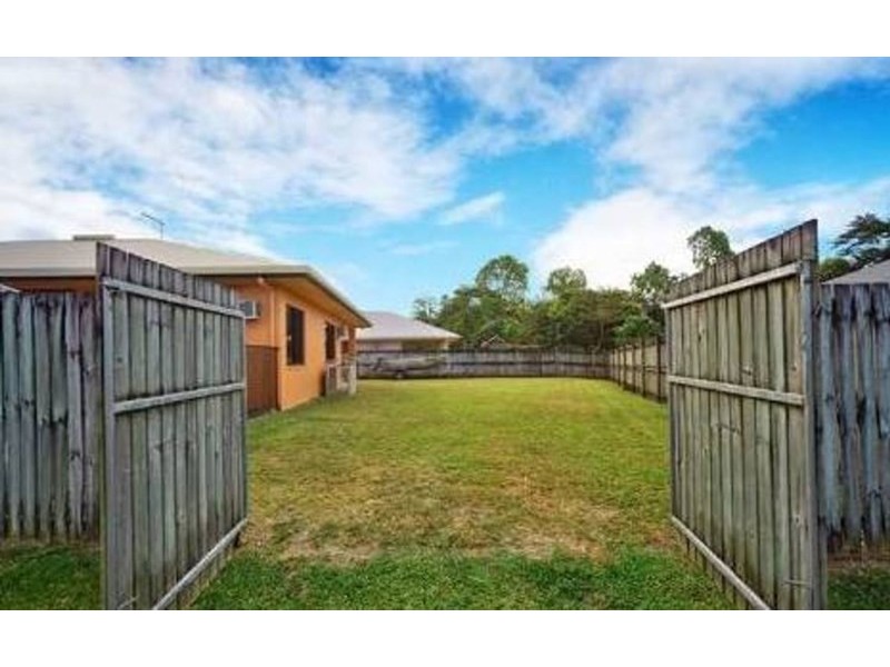 2 Tin Sang Close, Edmonton QLD 4869
