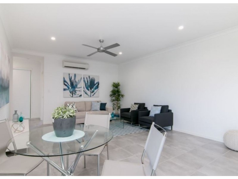 4/211-212 Kamerunga Road, Freshwater QLD 4870