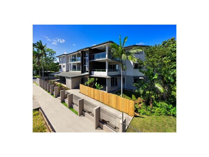 4/211-212 Kamerunga Road, Freshwater QLD 4870