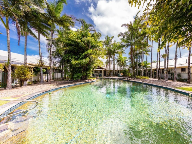 6/2-8 Winkworth Street, Bungalow QLD 4870