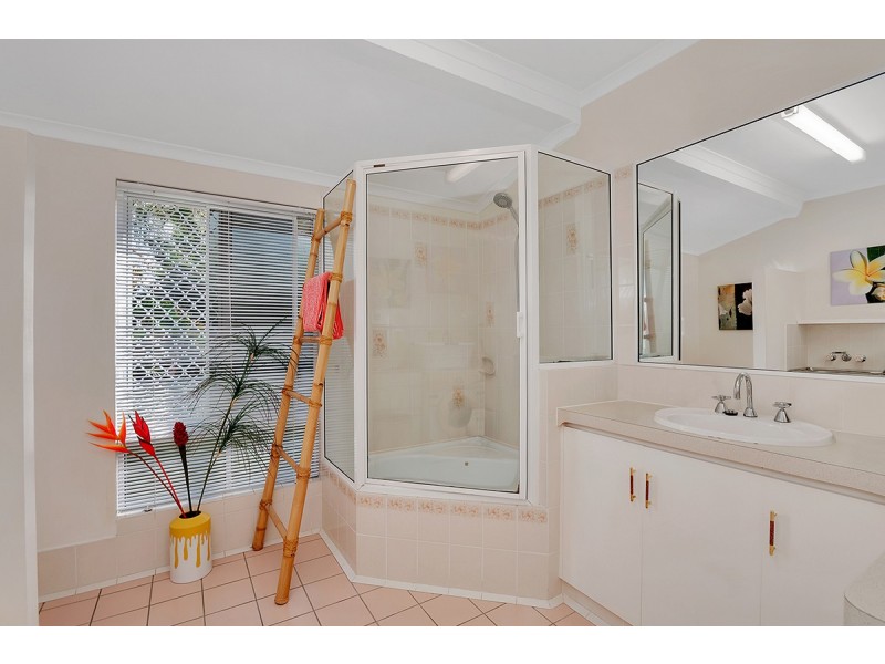 6/9 Springfield Crescent, Manoora QLD 4870