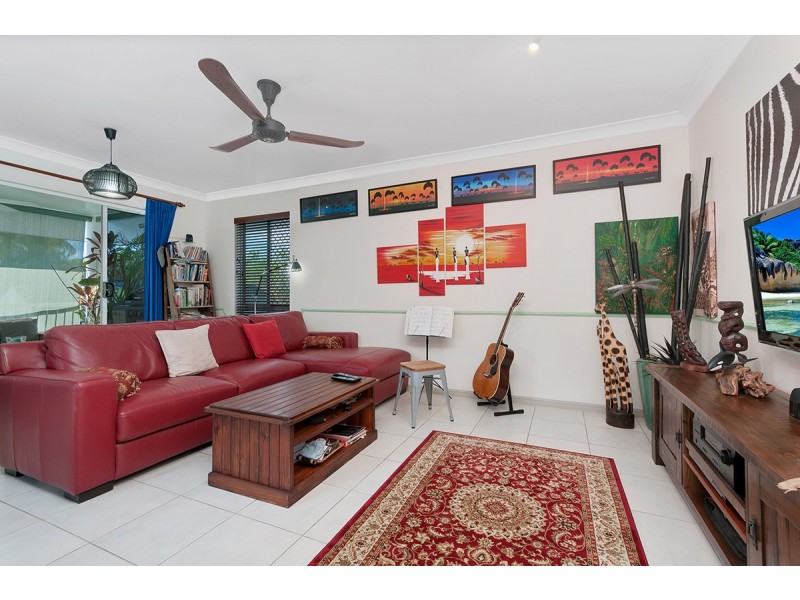 6/9 Springfield Crescent, Manoora QLD 4870