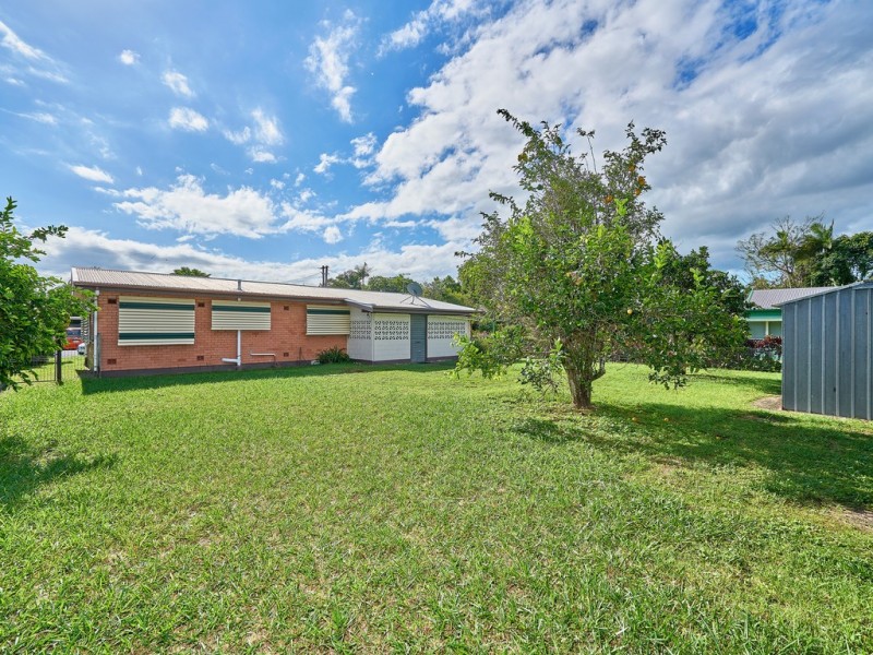 23-25 Nelson Street, Bungalow QLD 4870