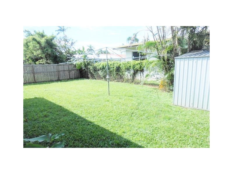 67 Birch Street, Manunda QLD 4870
