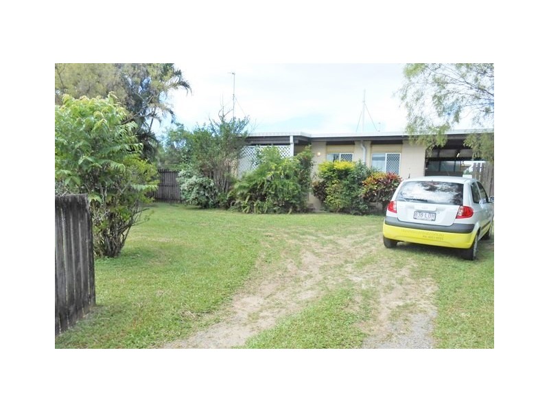 67 Birch Street, Manunda QLD 4870