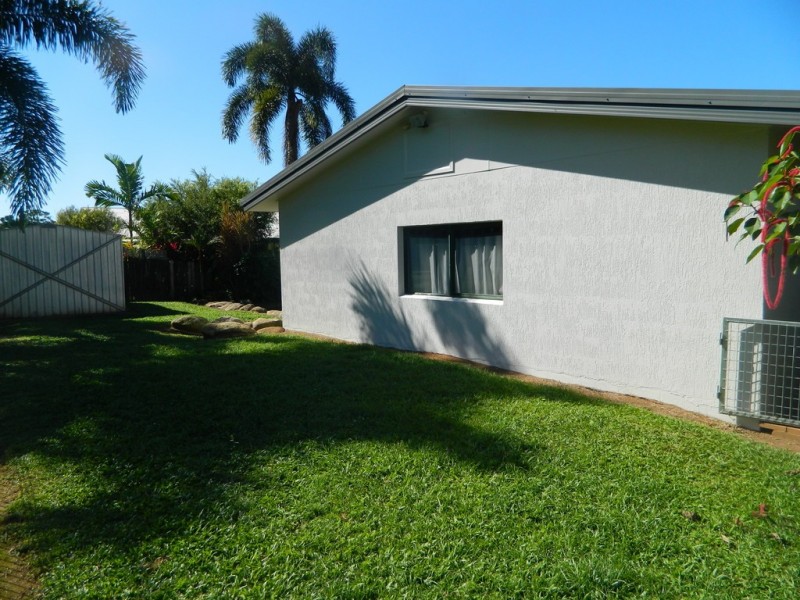 52 Canecutter Road, Edmonton QLD 4869