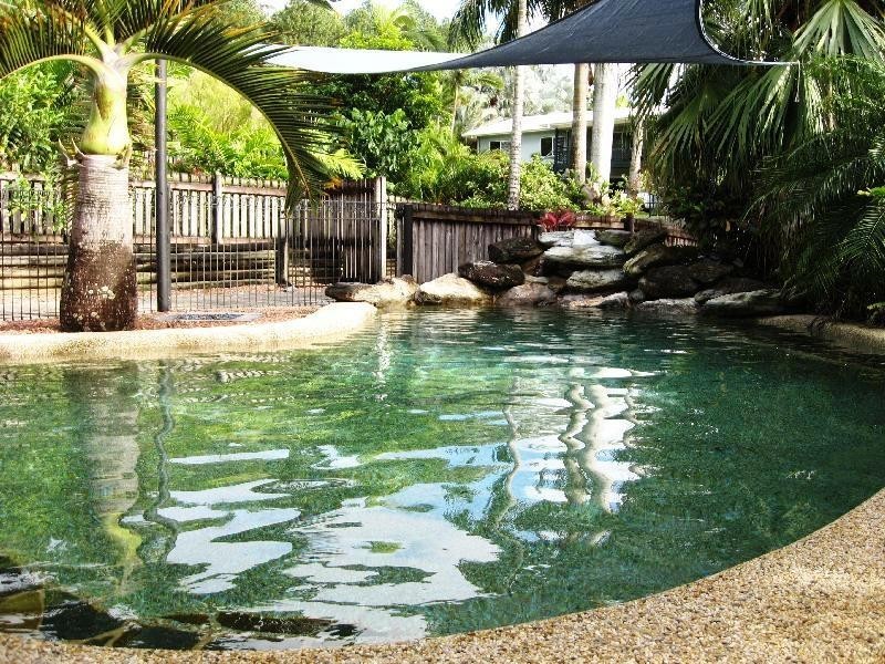 6 Milford Close, Kanimbla QLD 4870