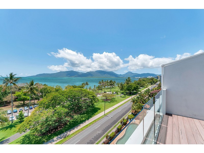 19/279 Esplanade, Cairns North QLD 4870