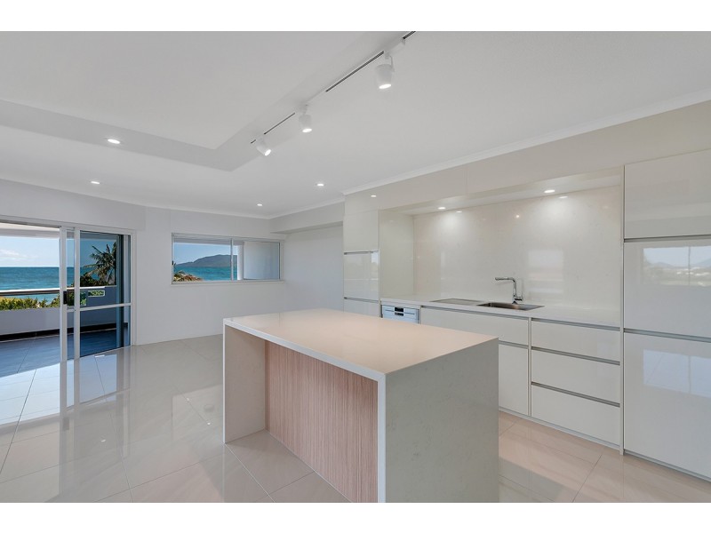 19/279 Esplanade, Cairns North QLD 4870