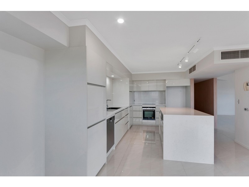 19/279 Esplanade, Cairns North QLD 4870