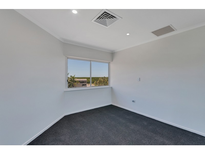 19/279 Esplanade, Cairns North QLD 4870